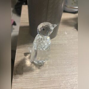 Swarovski Crystal Large Penquin 010008/7643NR085000 Retired Deadstock Figurine